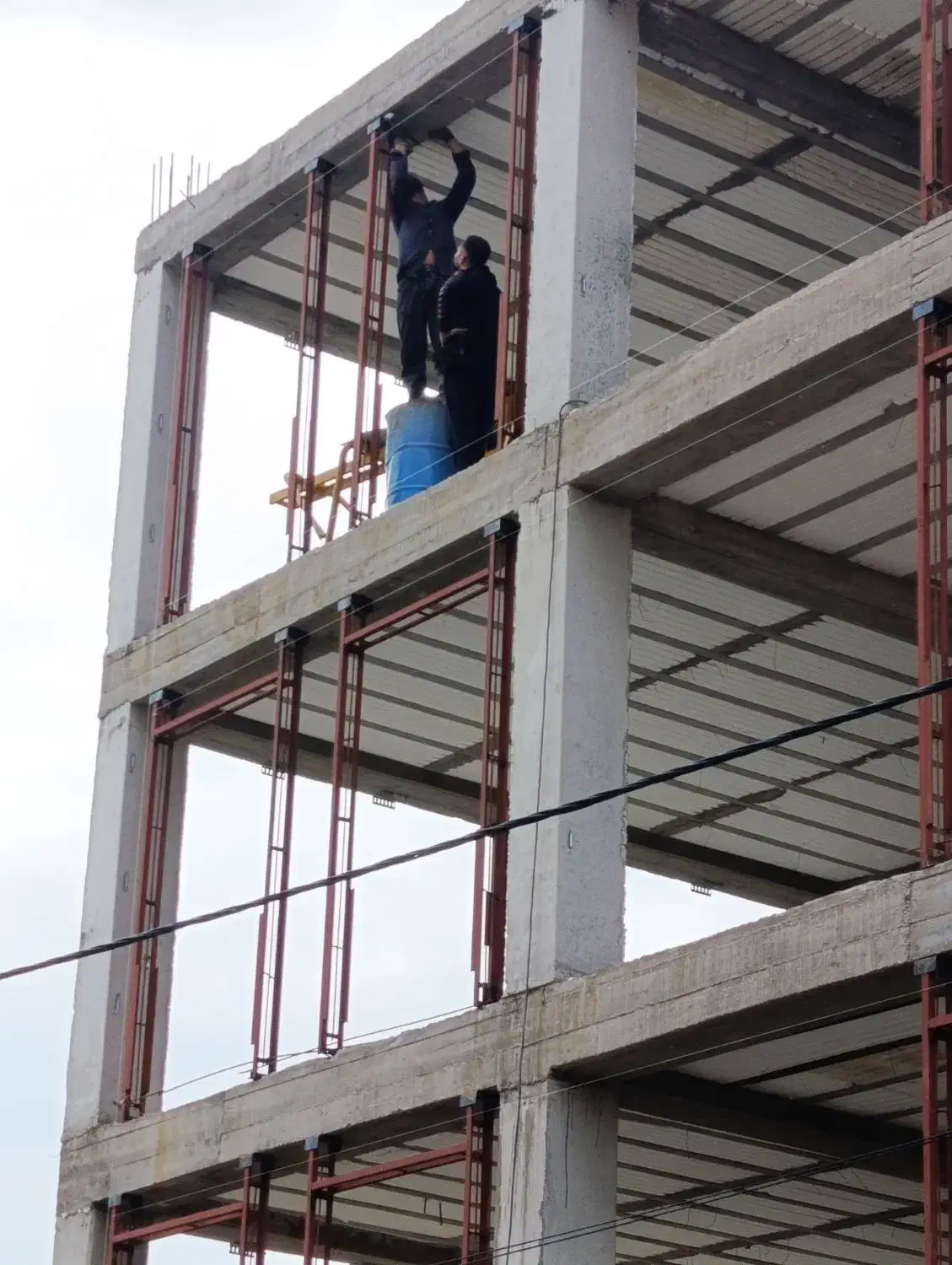 جذب نیرو|استخدام صنعتی، فنی، مهندسی|رشت, یخسازی|دیوار