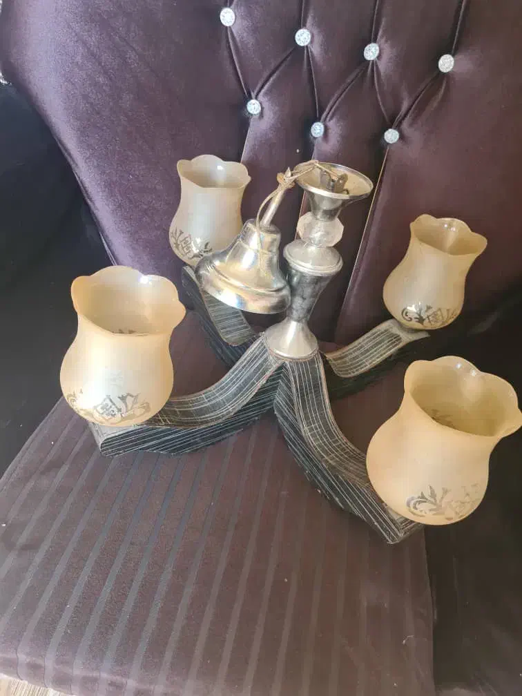 لوستر چوبی|لوستر و چراغ آویز|اصفهان, شیخ اشراق|دیوار