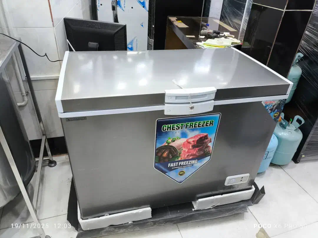 فروش انواع فریزهای صندوقی درب شیشه ای و درب کتابی|فروشگاه و مغازه|کرمانشاه, |دیوار