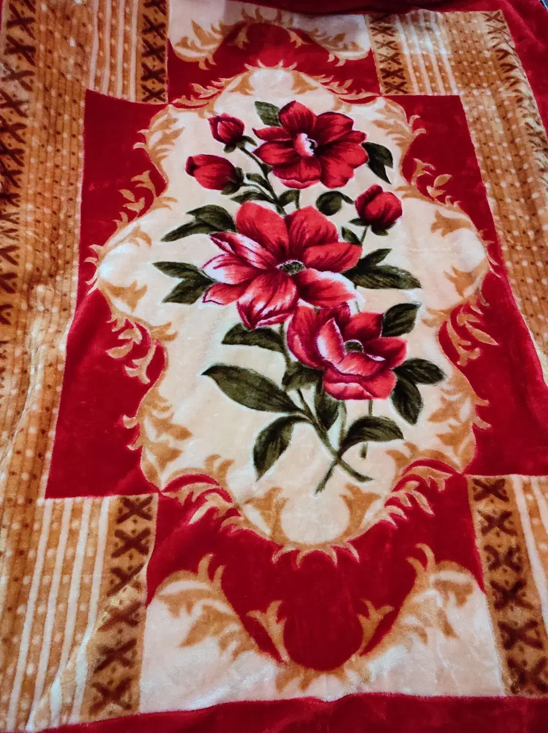 پتو رویال دو لایه، دو نفره|رختخواب، بالش، پتو|اهواز, بیست متری شهدا|دیوار