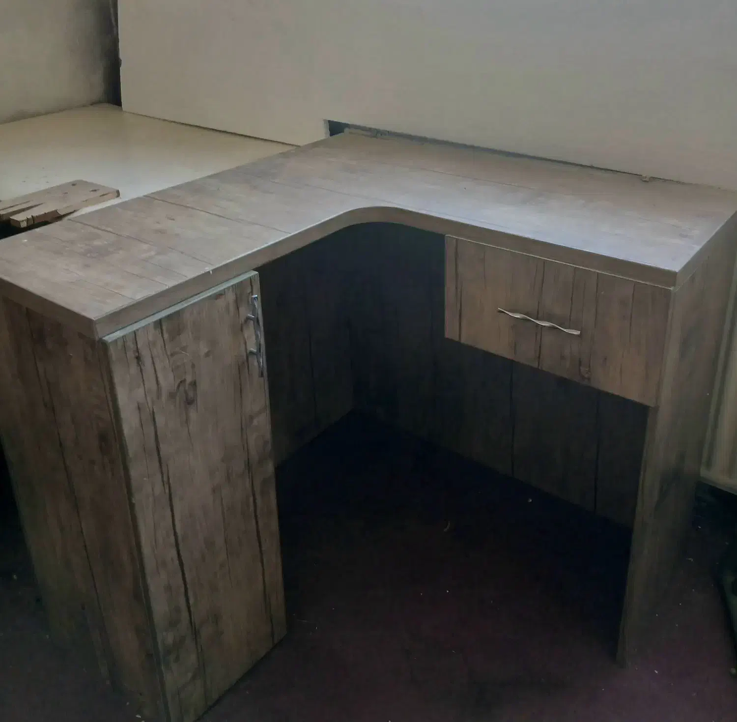 میز ام دی اف  ال|دفتر کار|پاکدشت, پاکدشت (مامازند)|دیوار