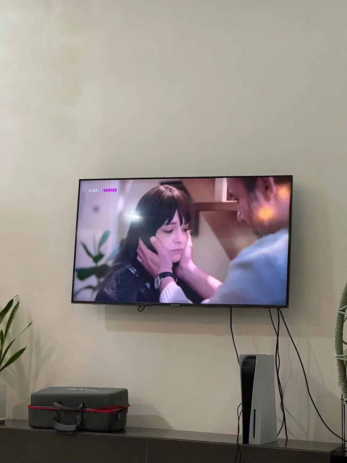 تلویزیون|تلویزیون و پروژکتور|برازجان, |دیوار