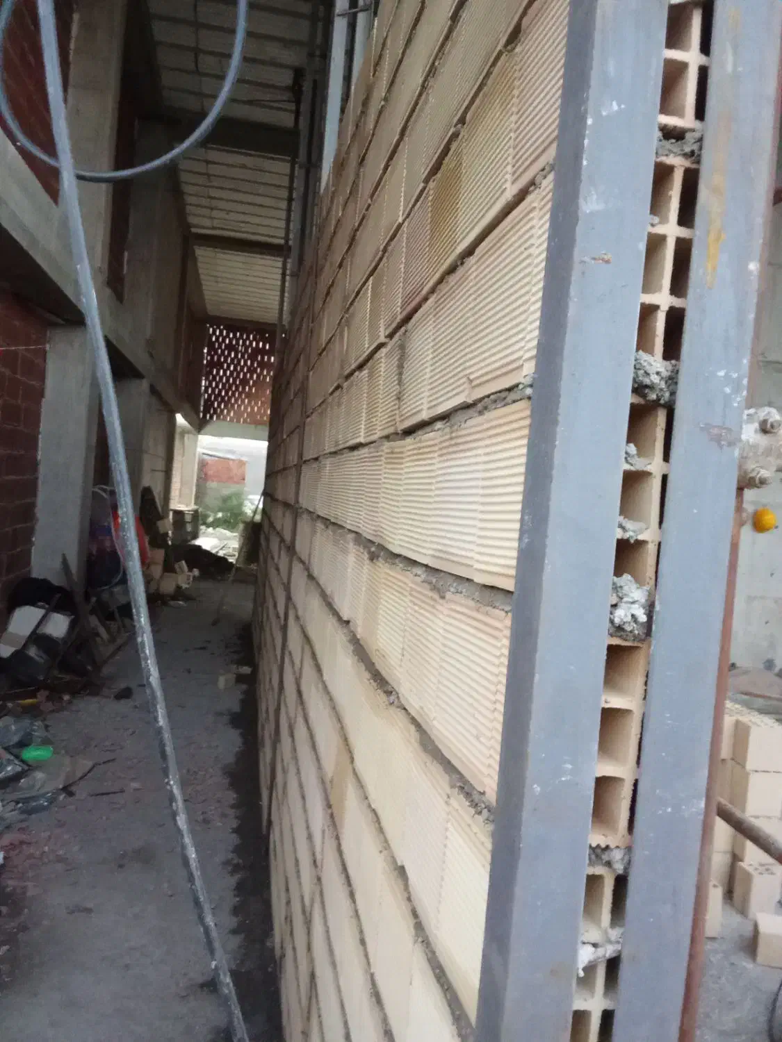 انجام تمام کارهای بنایی|خدمات پیشه و مهارت|رشت, چله خانه|دیوار