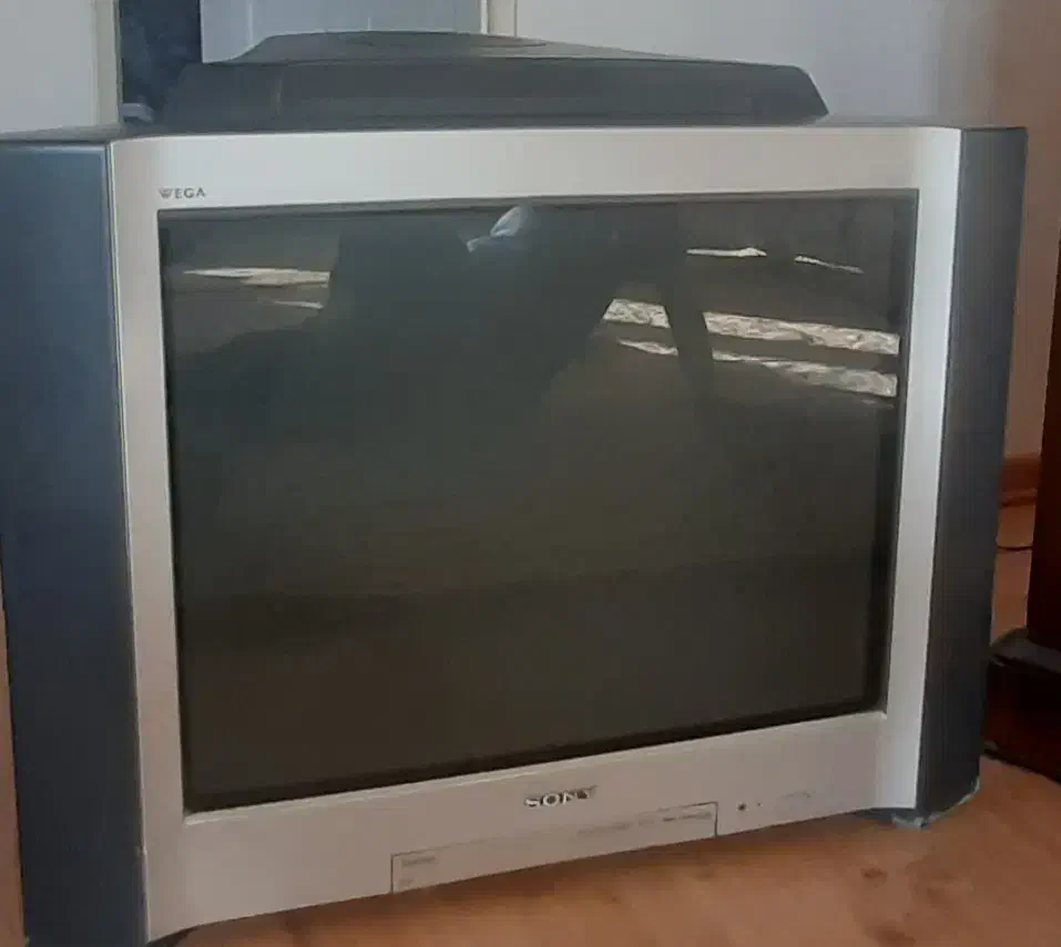 تلوزیون ۲۹ اینچ سونی|تلویزیون و پروژکتور|تبریز, |دیوار