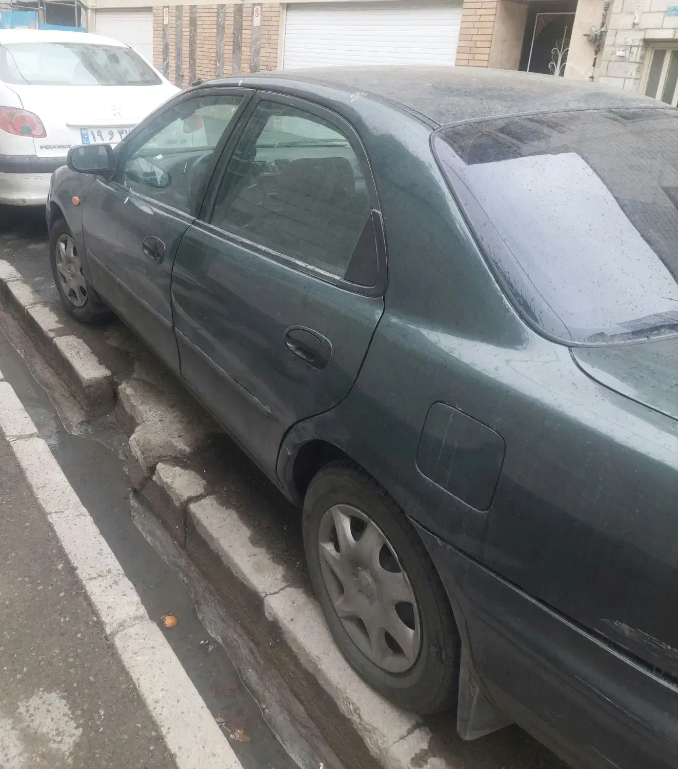 مزدا سواری 323F مدل 1379|خودرو سواری و وانت|تهران, صاحب الزمان|دیوار