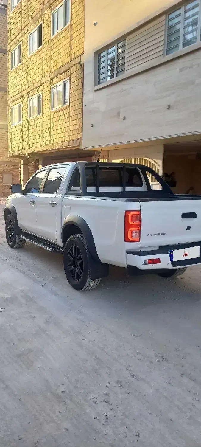 کی ام سی T8 مدل 1402 سفیدKMC T8|خودرو سواری و وانت|شیراز, دروازه قران|دیوار