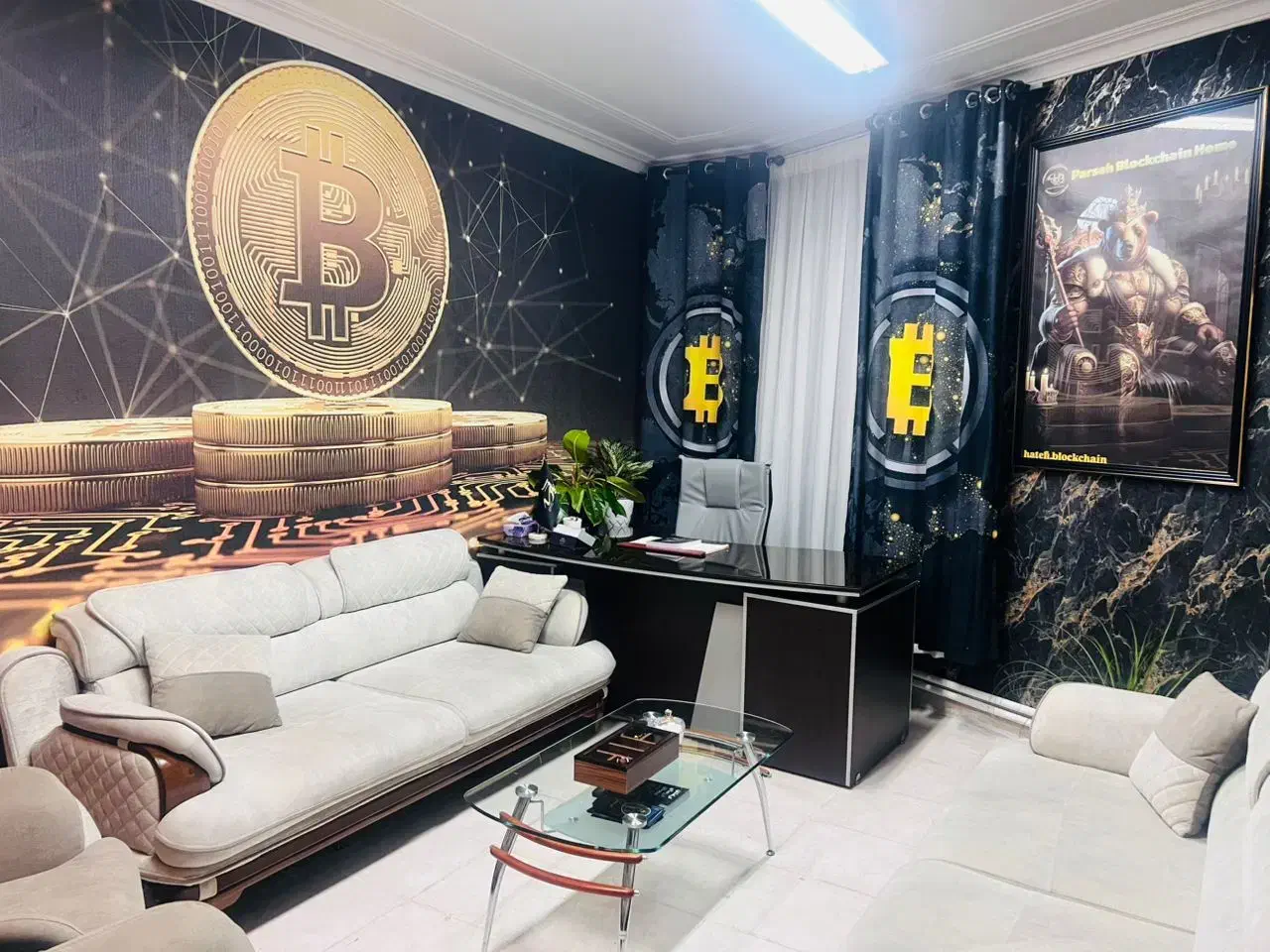 اجاره سالن آموزش|اجارهٔ کوتاه‌مدت دفتر کار و فضای آموزشی|کرمان, |دیوار