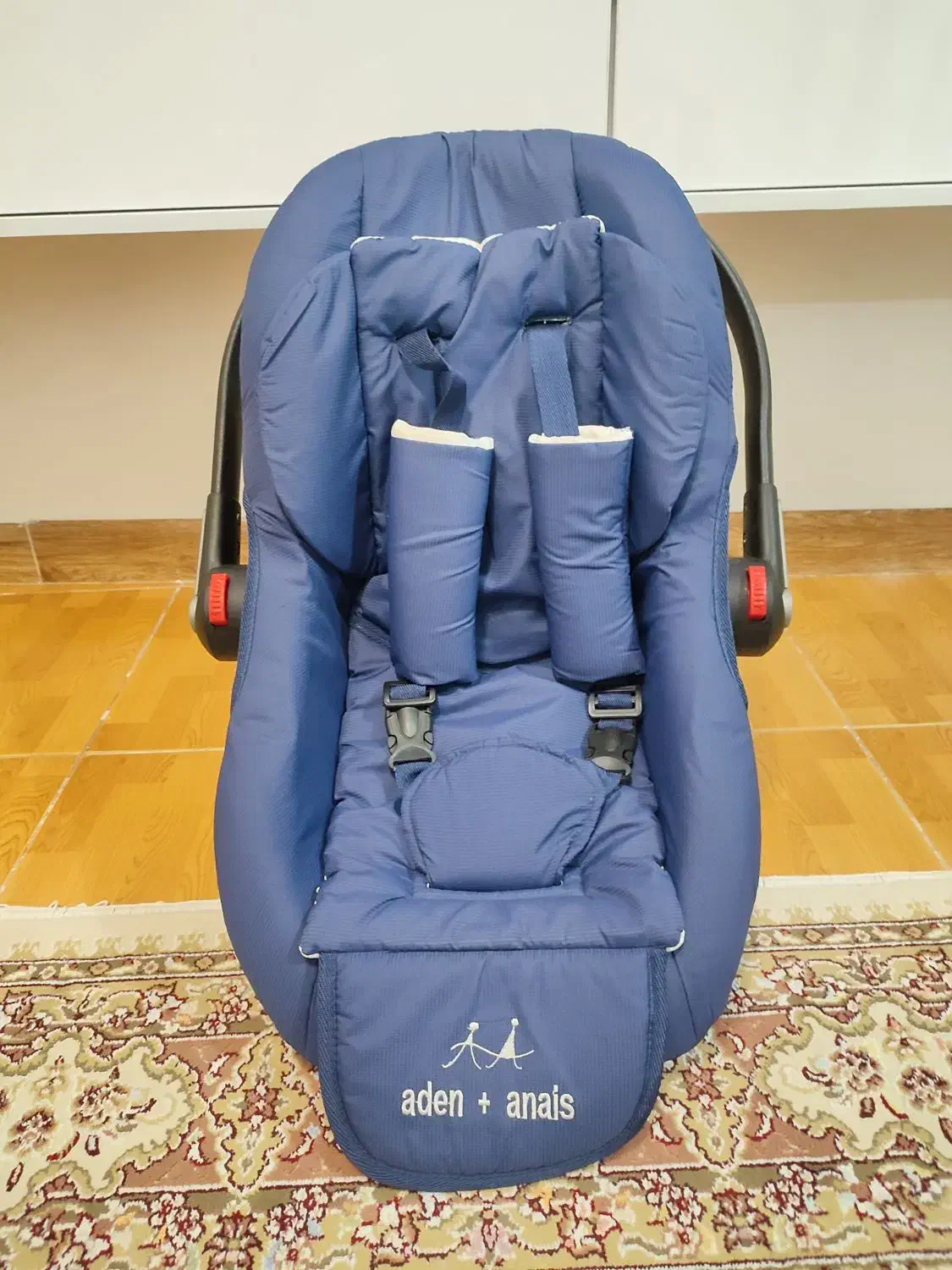 کریر کودک کاملا سالم |کالسکه و لوازم جانبی|رشت, هلال احمر|دیوار