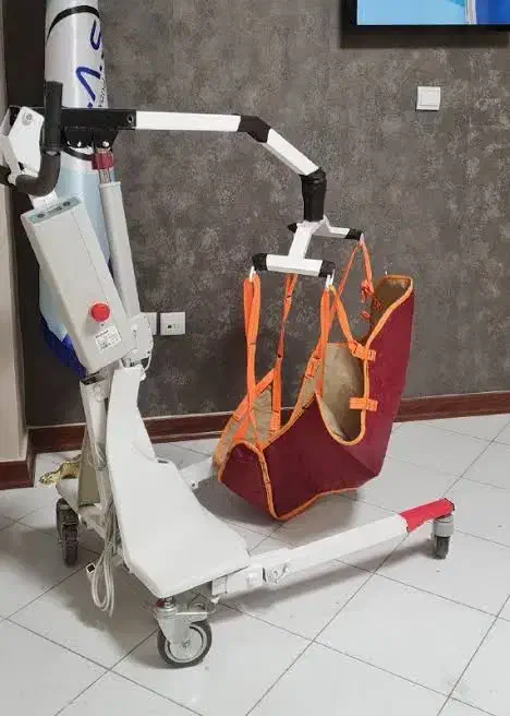 *فروش*و*اجاره*بالابر بیمار با شرایط خاص و ارسال|آرایشی، بهداشتی، درمانی|تهران, فلسطین (میدان انقلاب)|دیوار