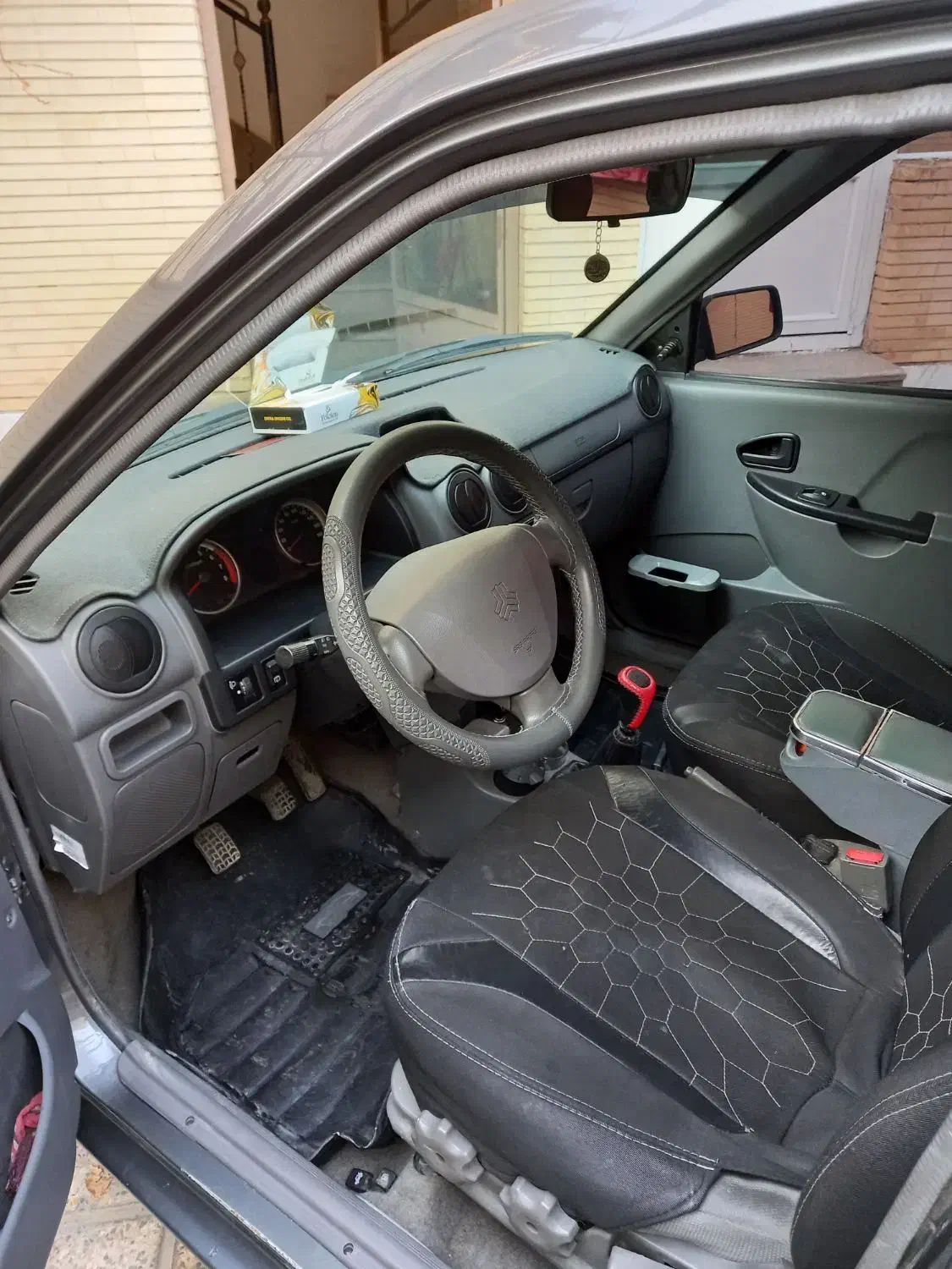 معاوضه ۱۱۱ بیرنگ ۹۴|خودرو سواری و وانت|اصفهان, بهارستان|دیوار