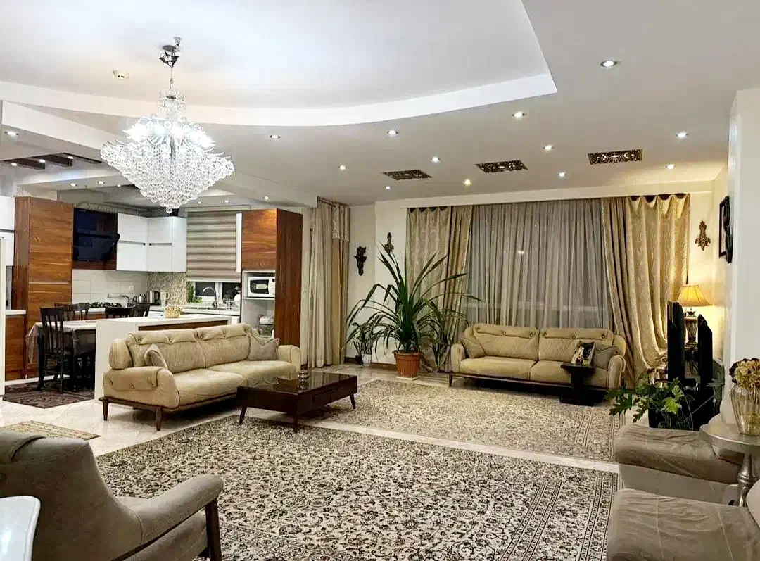 آپارتمان ۱۰۵ متری / فول امکانات / کوچه کاج رودباری|فروش آپارتمان|رشت, رودباری|دیوار