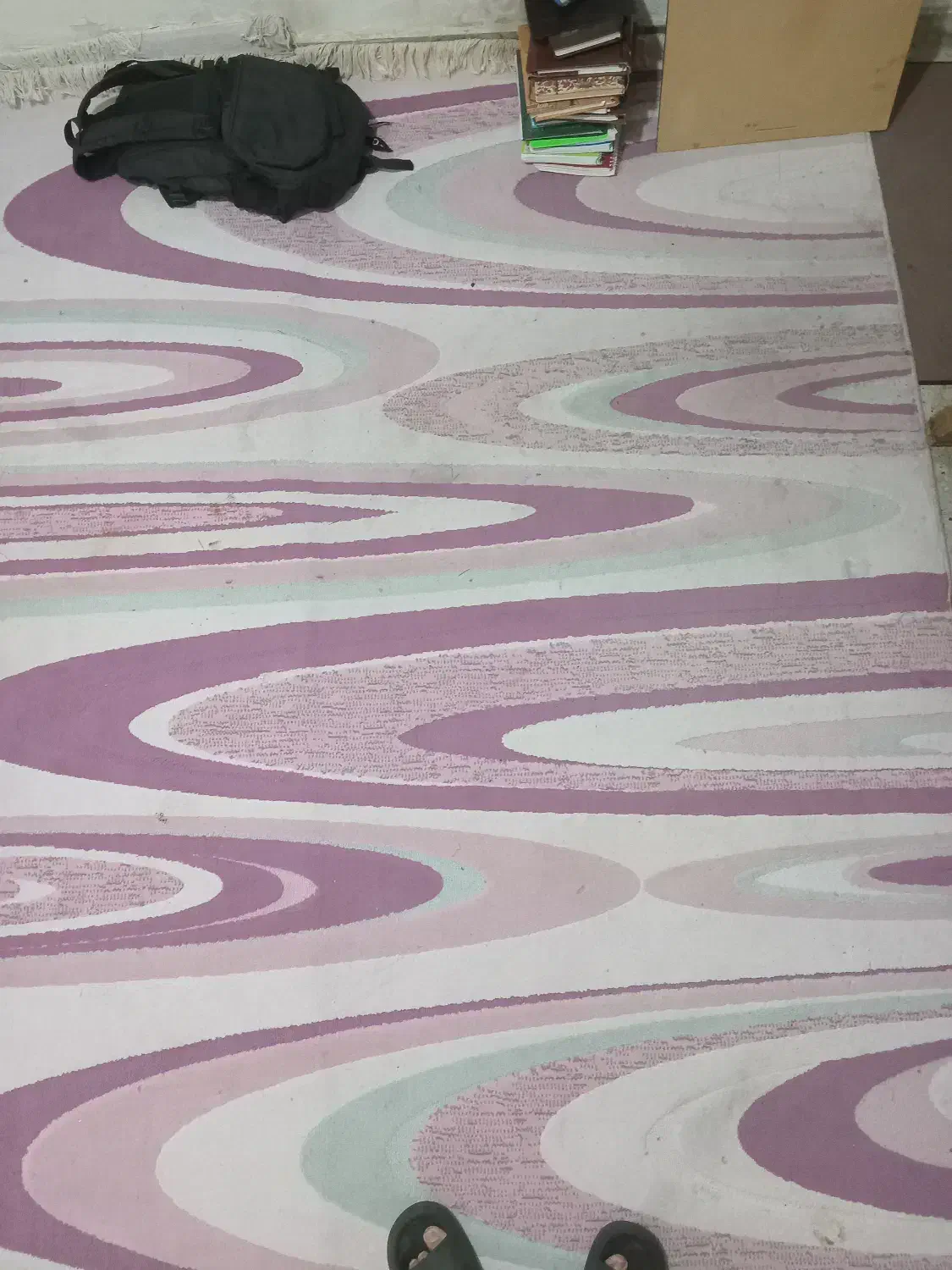 گلیم فرش|فرش|شاهین‌شهر, نظامی|دیوار