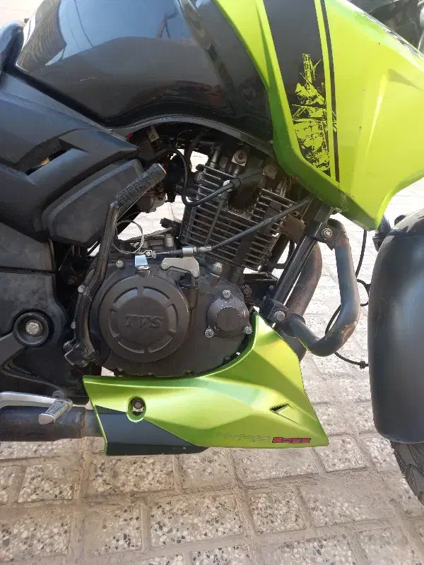 سلام آپاچی مدارک کامل موتوری پلمپ|موتورسیکلت|نیشابور, میدون بار|دیوار