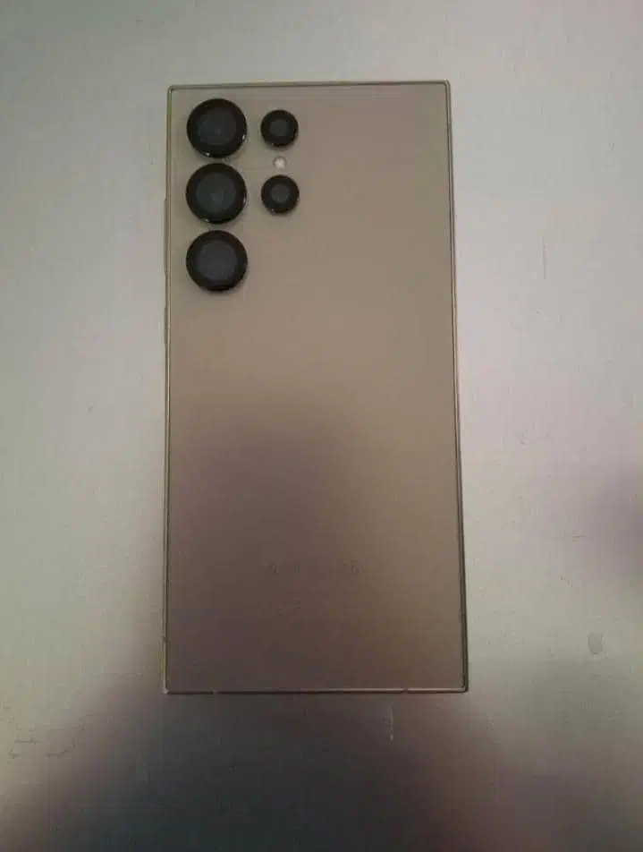 سامسونگ Galaxy S24 Ultra با حافظهٔ ۲۵۶ گیگابایت|موبایل|تهران, امام حسین|دیوار