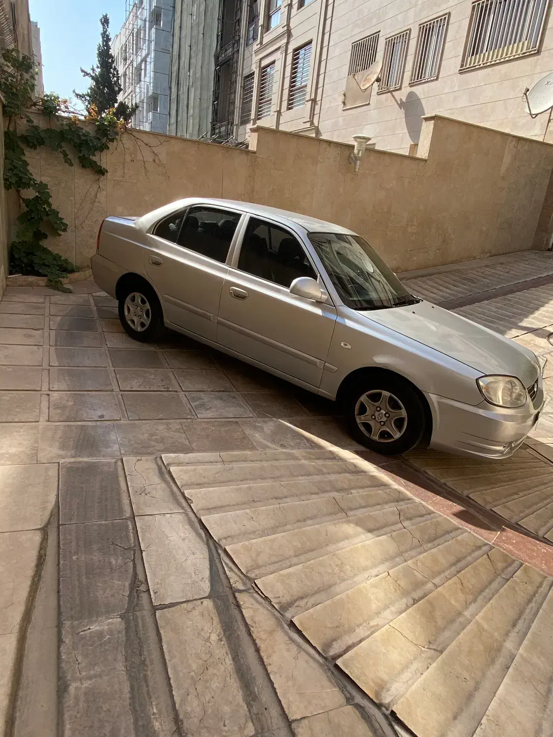 ورنا|خودرو سواری و وانت|تهران, شهرک آزمایش|دیوار