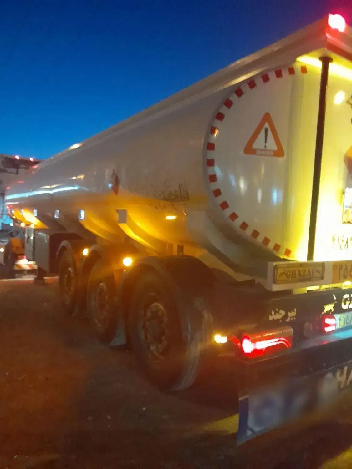 تانکر غزال ۴۰۲|خودرو سنگین|بیرجند, |دیوار