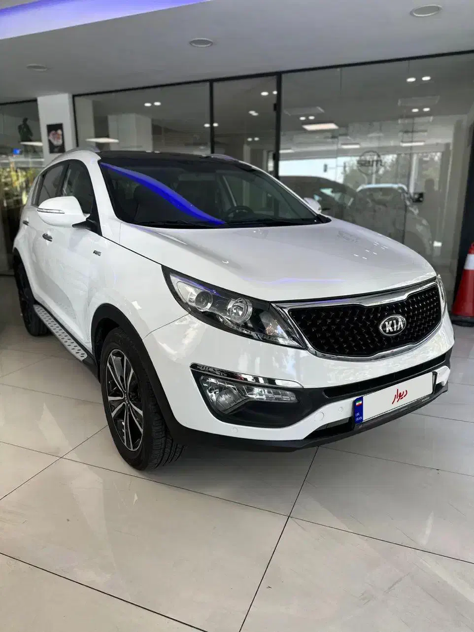 اسپورتج ۲۰۱۵ بدون رنگ فول کامل با رینگ پورشه|خودرو سواری و وانت|تهران, درختی|دیوار