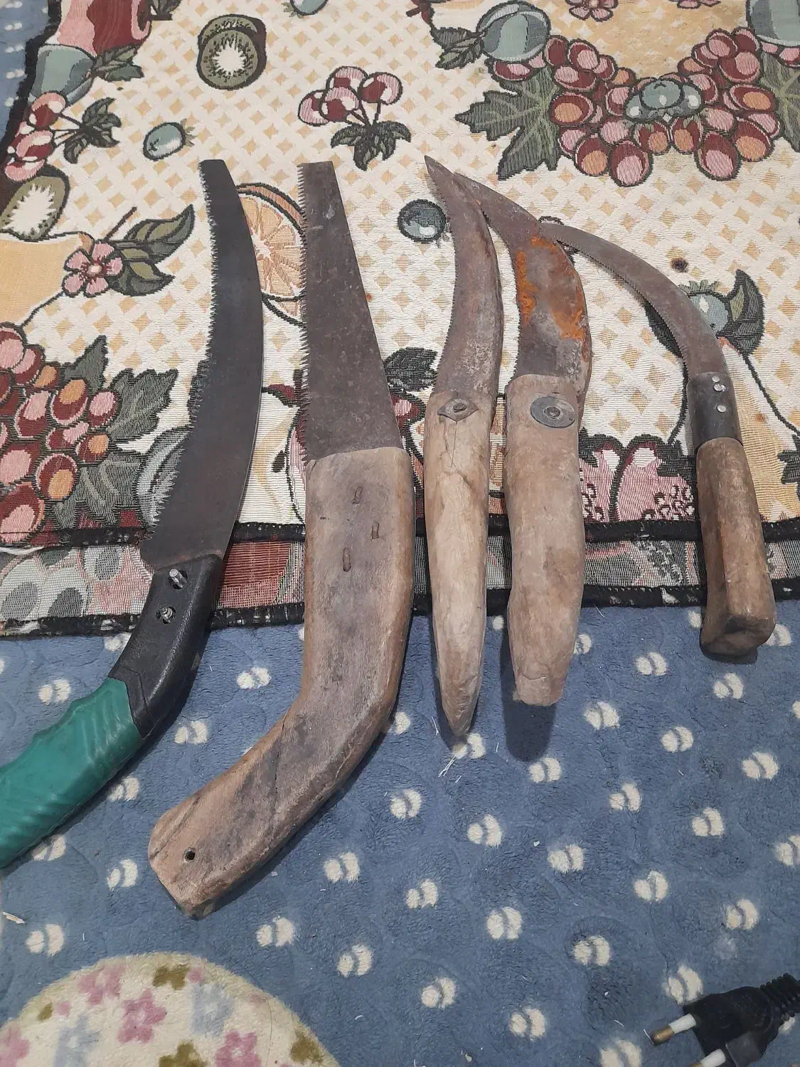 تعدادی لامپ ودار واره|حراج|بم, |دیوار