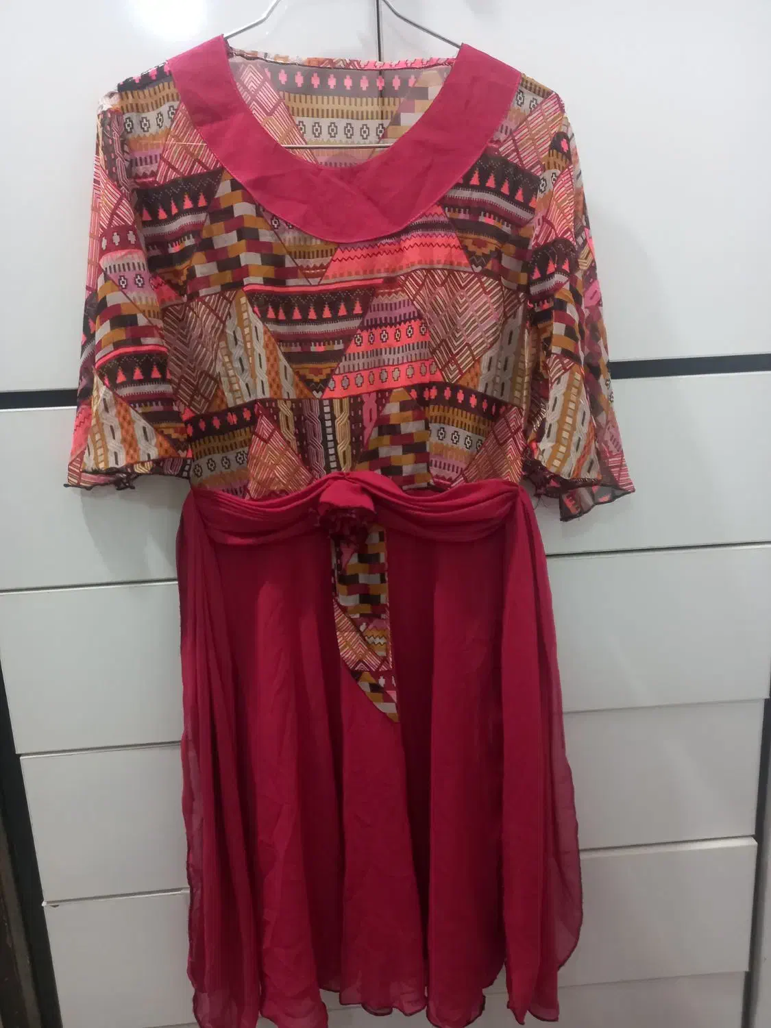 لباس مجلسی|لباس|ایلام, |دیوار