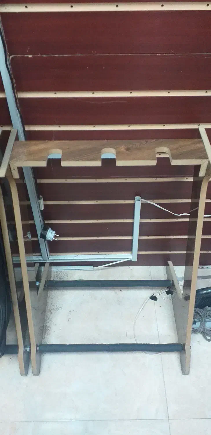 پایه گیتار سه تایی و پنج تایی|گیتار، بیس، امپلیفایر|شیراز, شهرک قمشه|دیوار