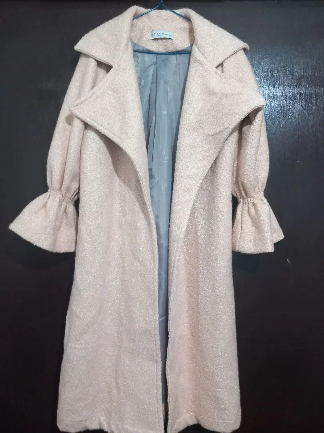 پالتو زیبا و نو|لباس|رشت, کوی فکوری|دیوار