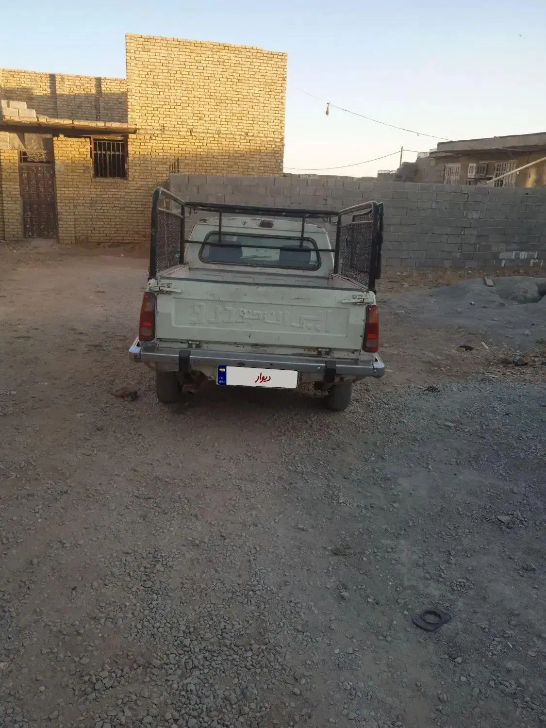 وانت مدل ۸۶ نقد وچکی البته درحدتوان|خودرو سواری و وانت|کرمانشاه, |دیوار