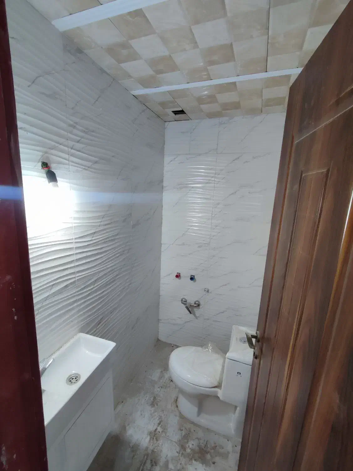 ۲۰ متری، ۳۵ متر بالکن سلمان فارسی|اجارهٔ مغازه و غرفه|لاهیجان, کوه بیجار|دیوار