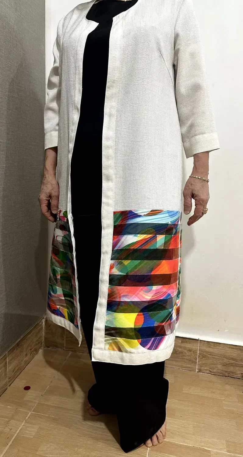 مانتو|لباس|دوگنبدان, |دیوار