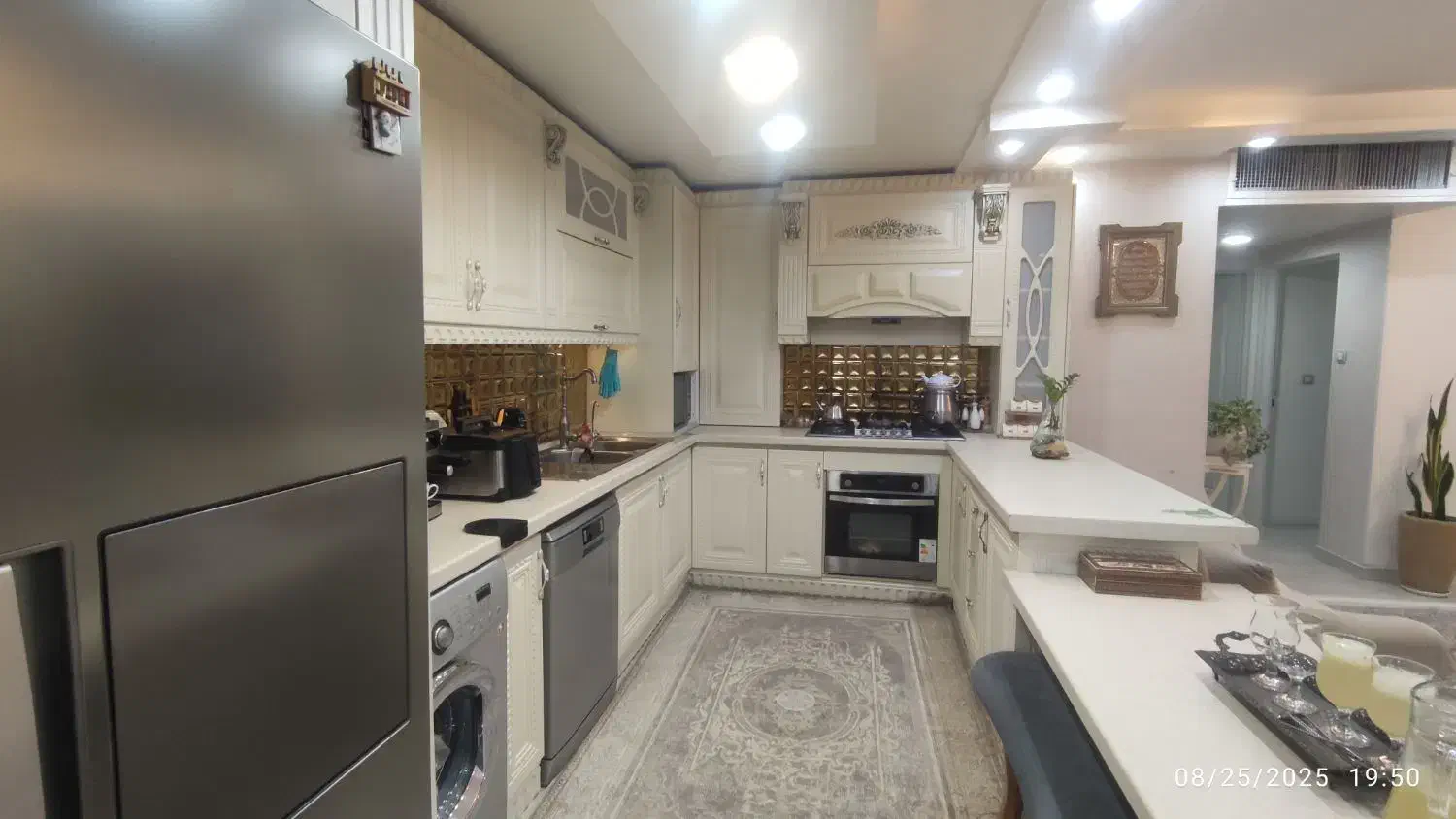 آپارتمان 3 خواب لوکس خیابان لاله|فروش آپارتمان|شیراز, لاله|دیوار