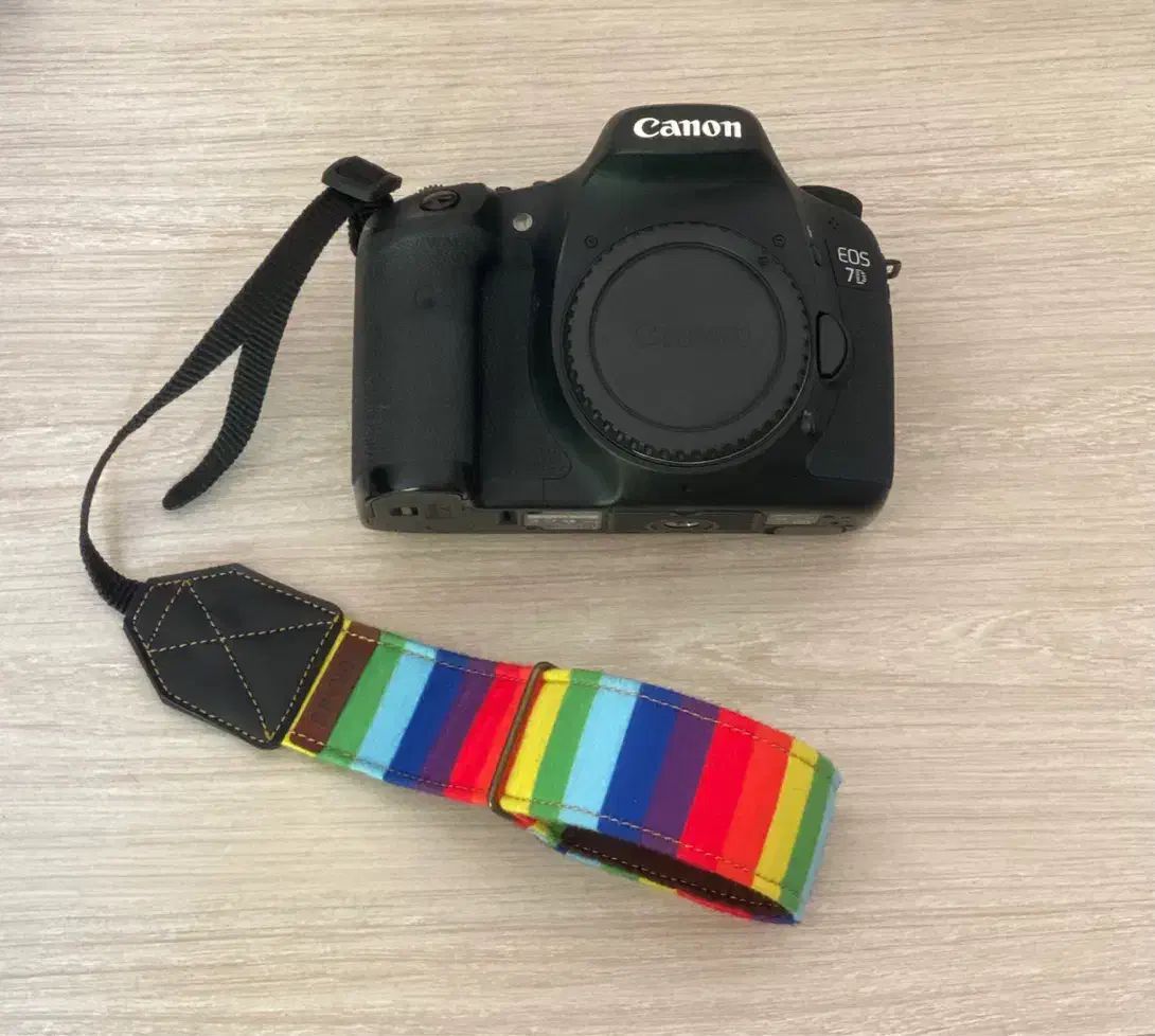 دوربین کنون ۷دی مارک وان|دوربین عکاسی و فیلم‌برداری|تهران, سید خندان (جلفا)|دیوار