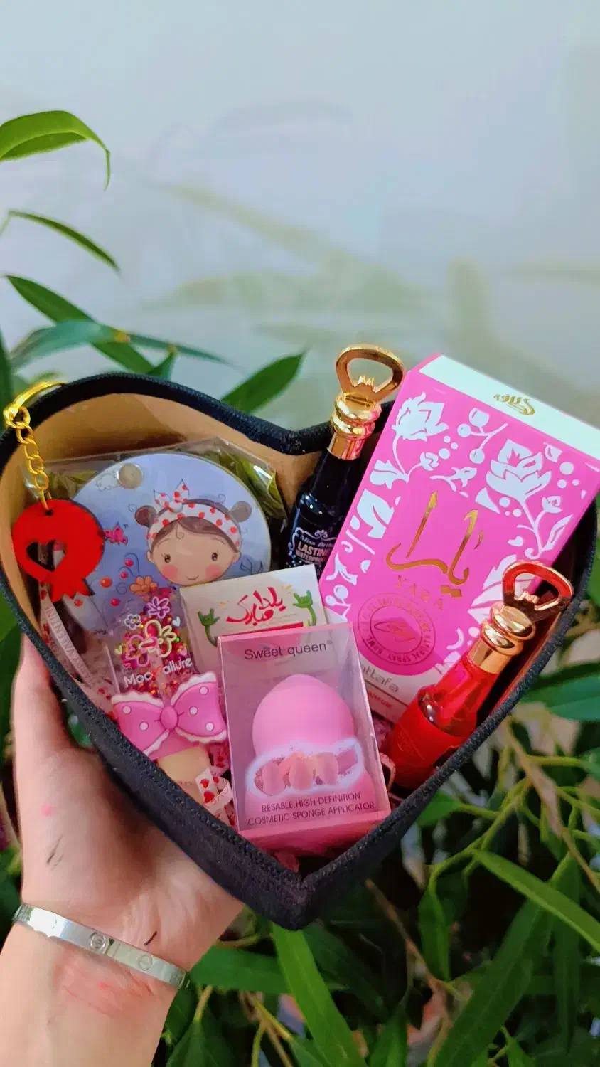 پک یلدایی روز مادر روز پدر تولد|آرایشی، بهداشتی، درمانی|تربتحیدریه, نواب صفوی|دیوار