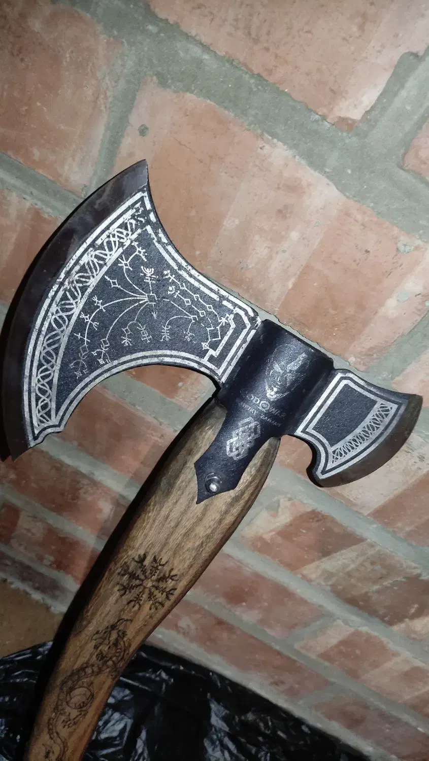 تبر گاد آف وار همون کریتوس خودمون|کلکسیون و سرگرمی|نمین, |دیوار