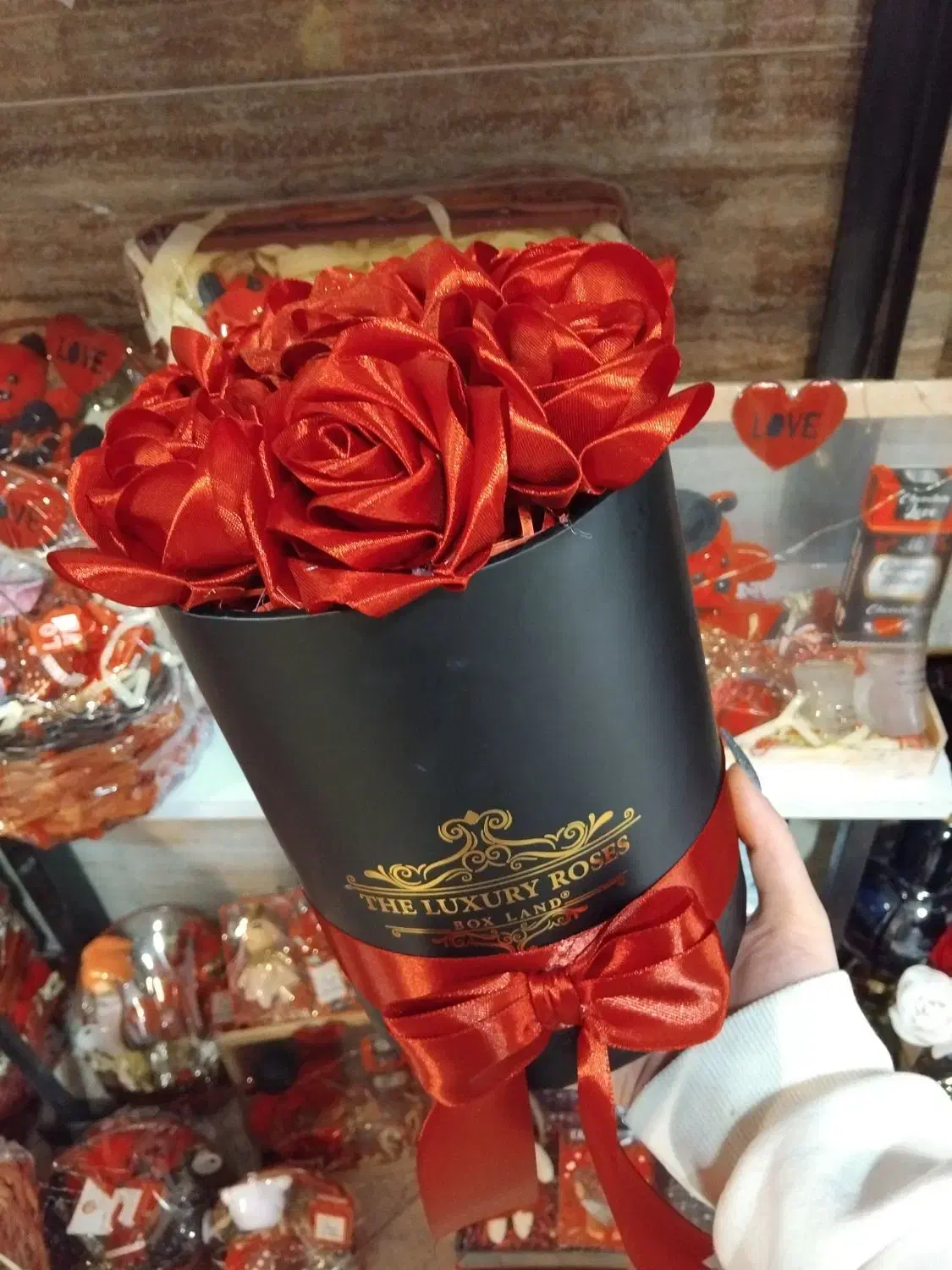 گل روبان|گل مصنوعی|مشگین شهر, |دیوار