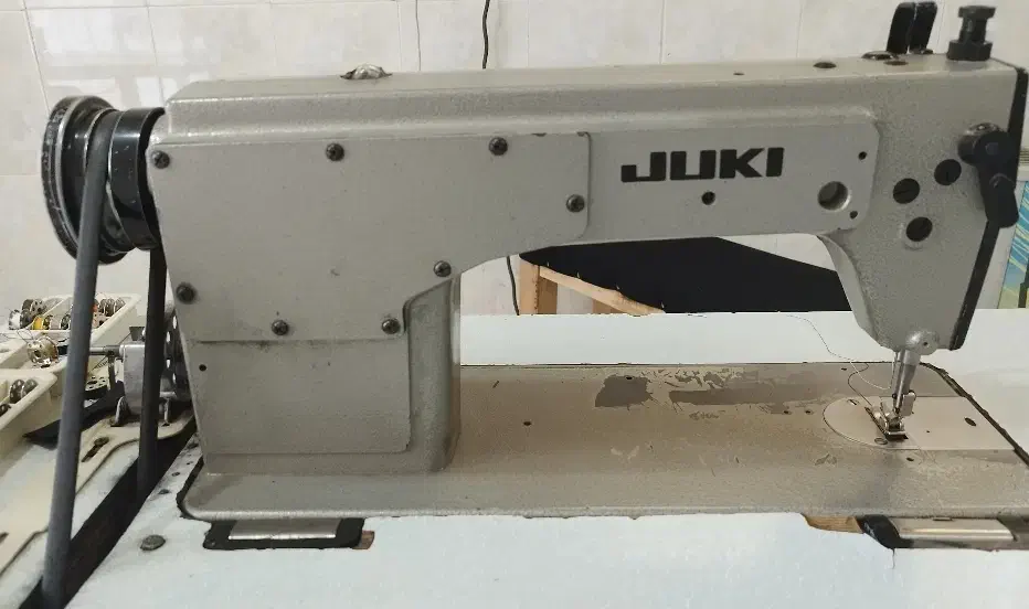 چرخ خیاطی راسته دوز صنعتی|چرخ خیاطی و ریسندگی|سیرجان, |دیوار