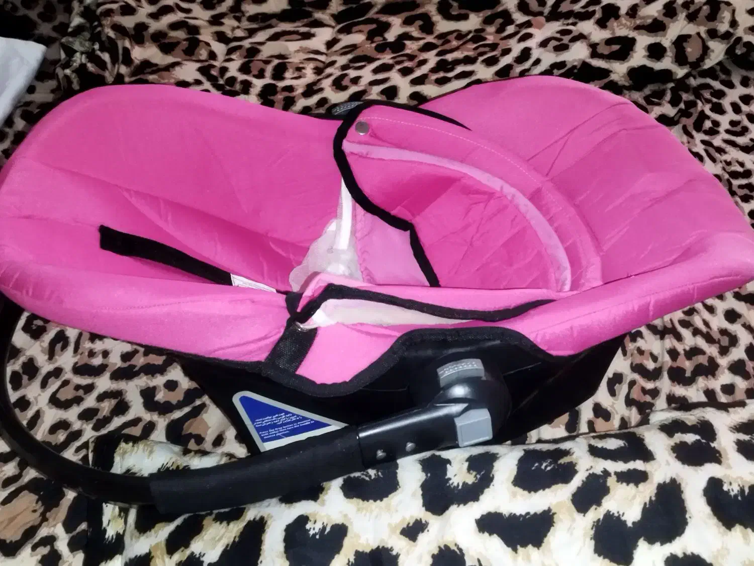 کاملا نو|کالسکه و لوازم جانبی|رشت, لاکان شهر|دیوار