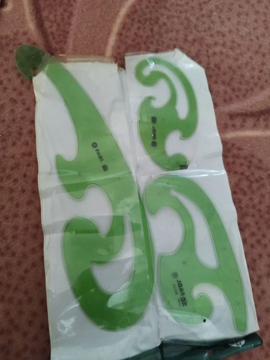 خط کش مهندسی|لوازم التحریر|قم, ولیعصر|دیوار