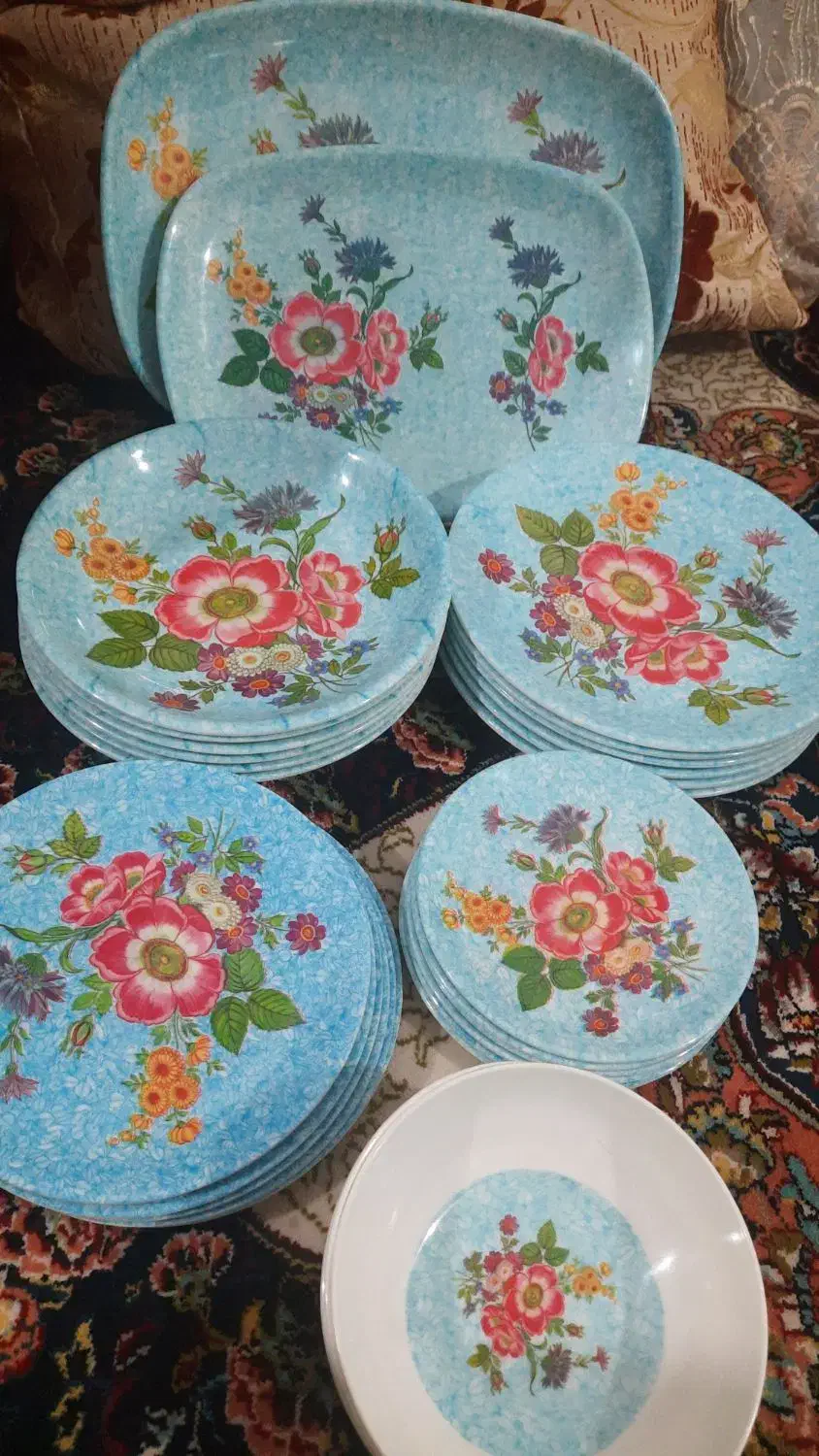 ست کامل ظروف ملامین نو|ظروف سرو و پذیرایی|همدان, |دیوار