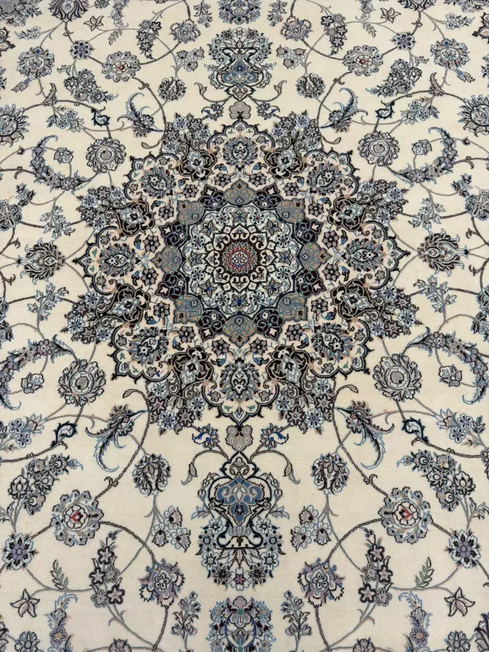 فرش ابریشم نائین اصلی ۶ متری|فرش|تهران, توحید|دیوار