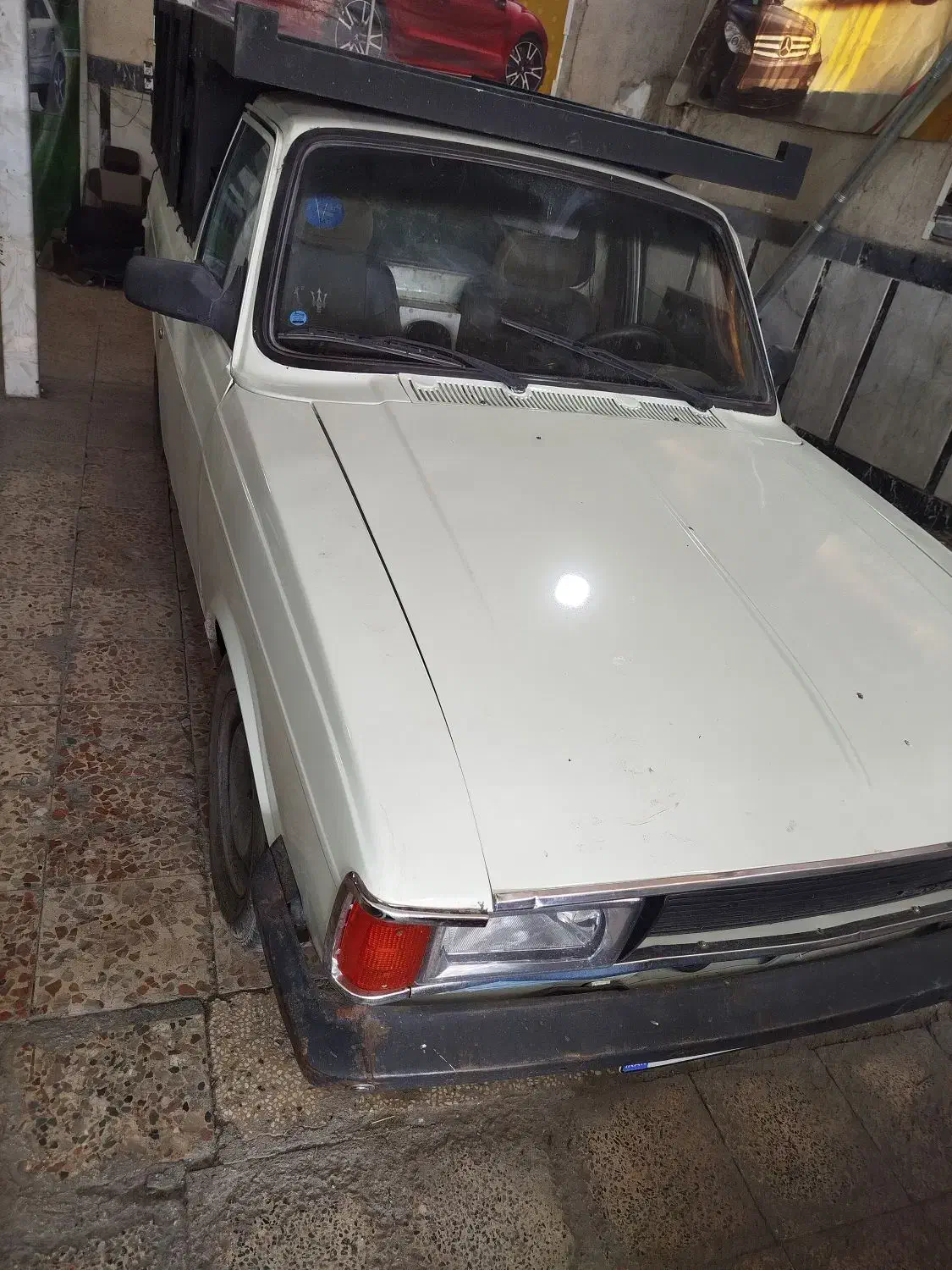 پیکان وانت|خودرو سواری و وانت|میانه, |دیوار