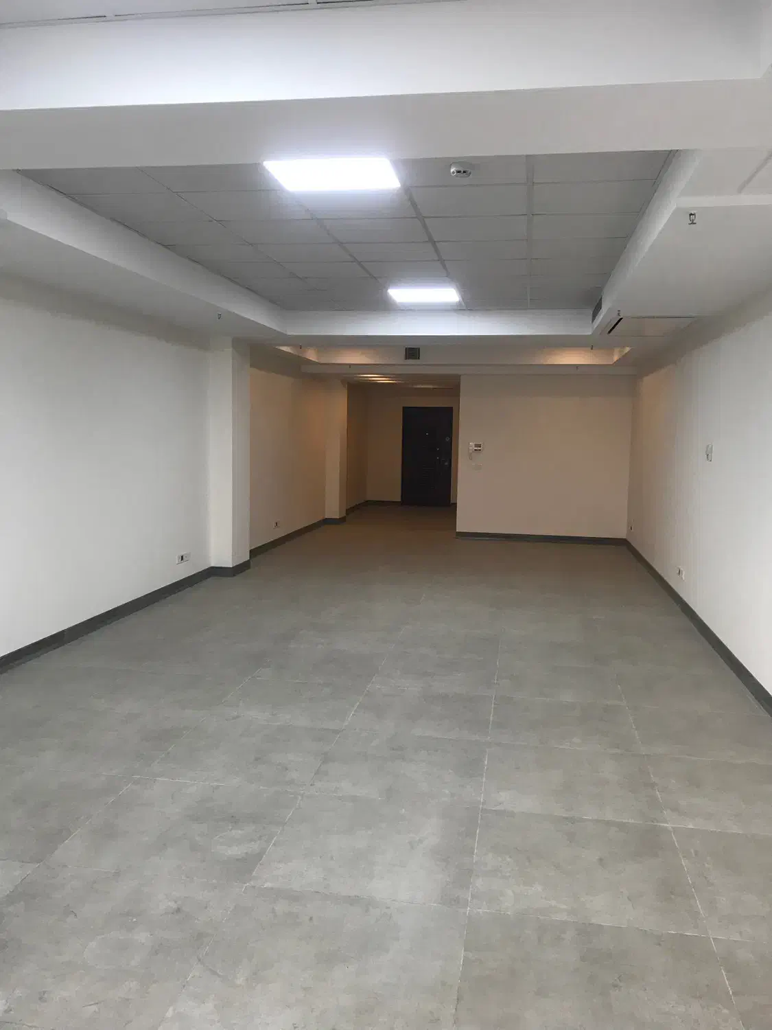 100 متر سند اداری نوساز|فروش دفتر کار، اتاق اداری، مطب|تهران, صادقیه|دیوار