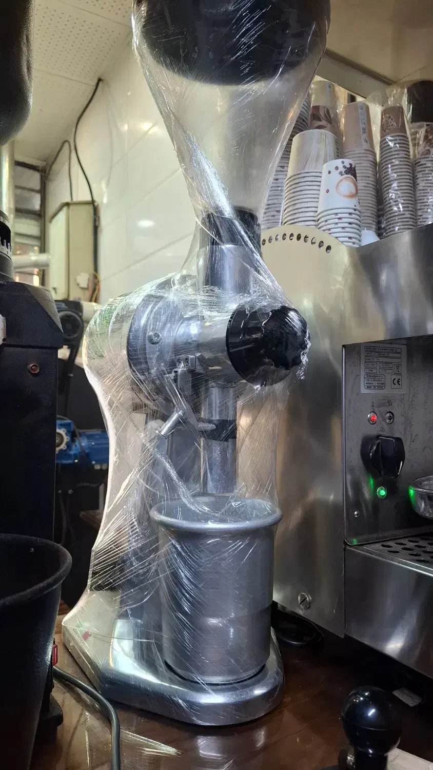 آسیاب فاما ایتالیایی|کافی‌شاپ و رستوران|همدان, |دیوار