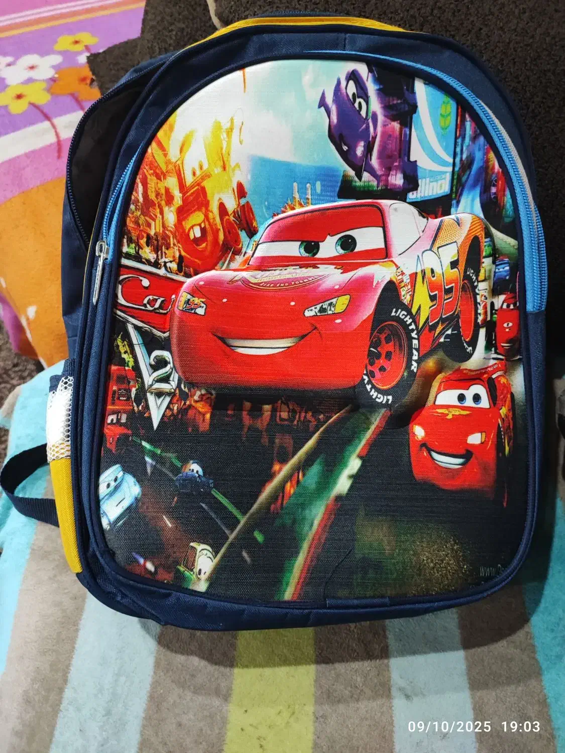 کیف مدرسه|کیف، کفش، کمربند|بوشهر, |دیوار