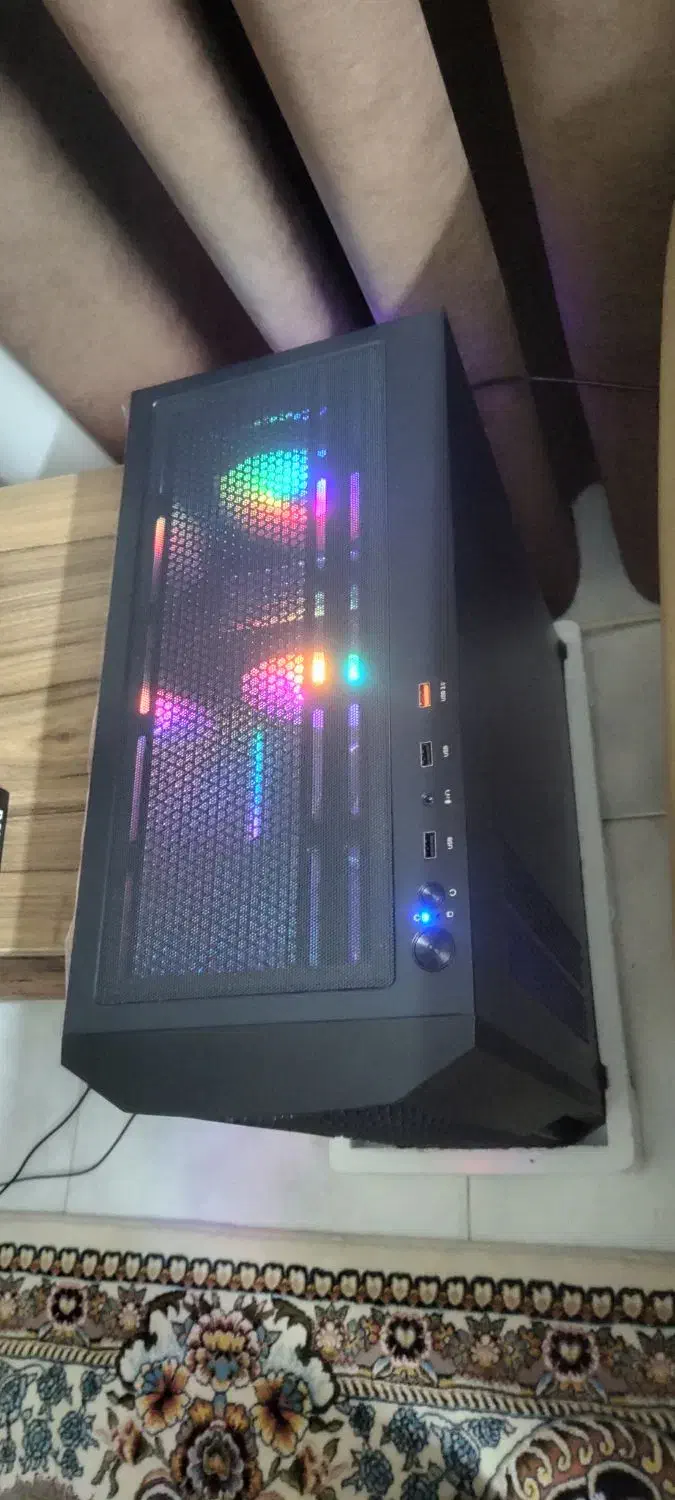 کیس گیمینگ 6800xt|رایانه رومیزی|بابل, |دیوار
