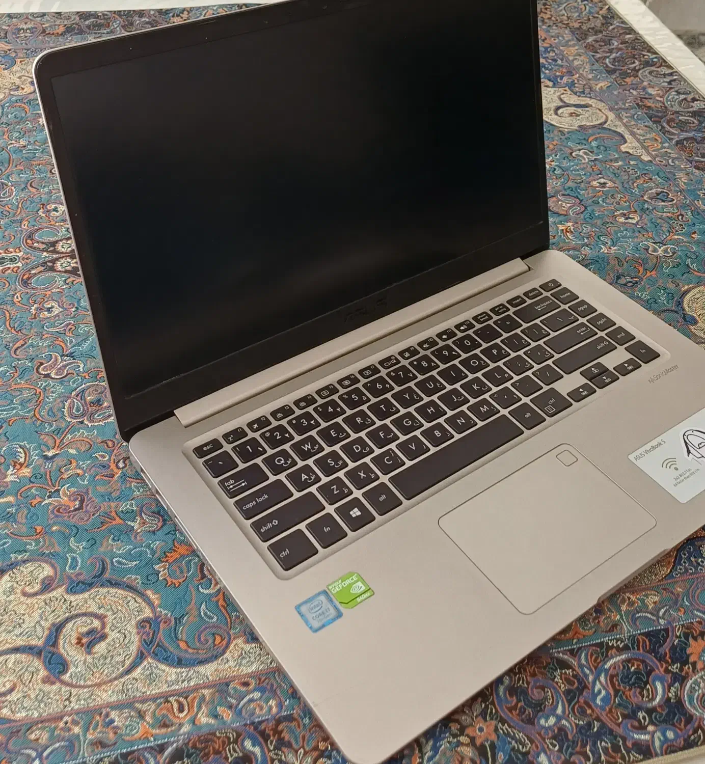 لپ تاپ ایسوس i7 گرافیک دار مشابه نو رنگ طلایی|رایانه همراه|اصفهان, مسجد مصلی|دیوار