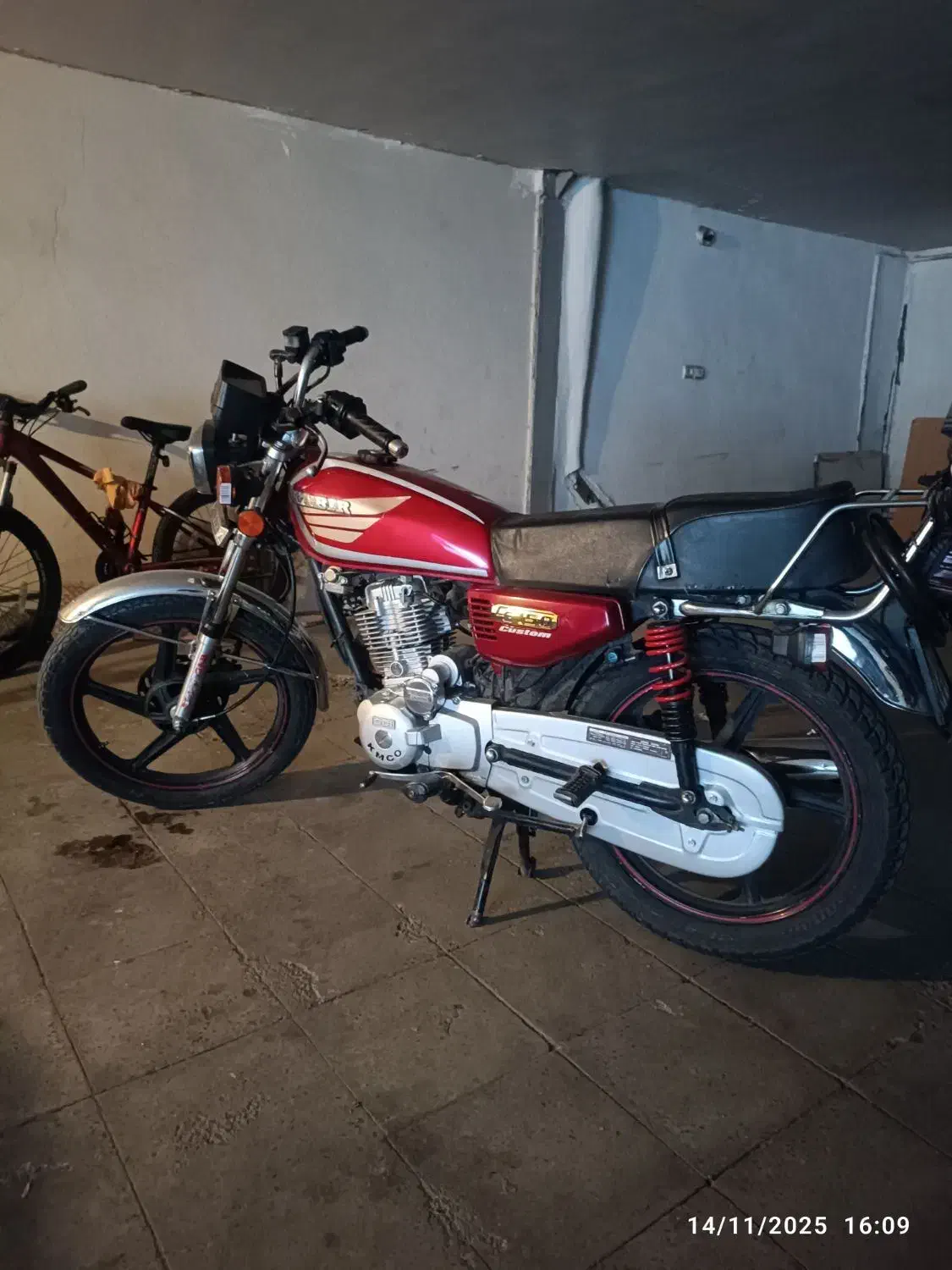 موتور سیکلت|موتورسیکلت|تهران, اسفندیاری|دیوار