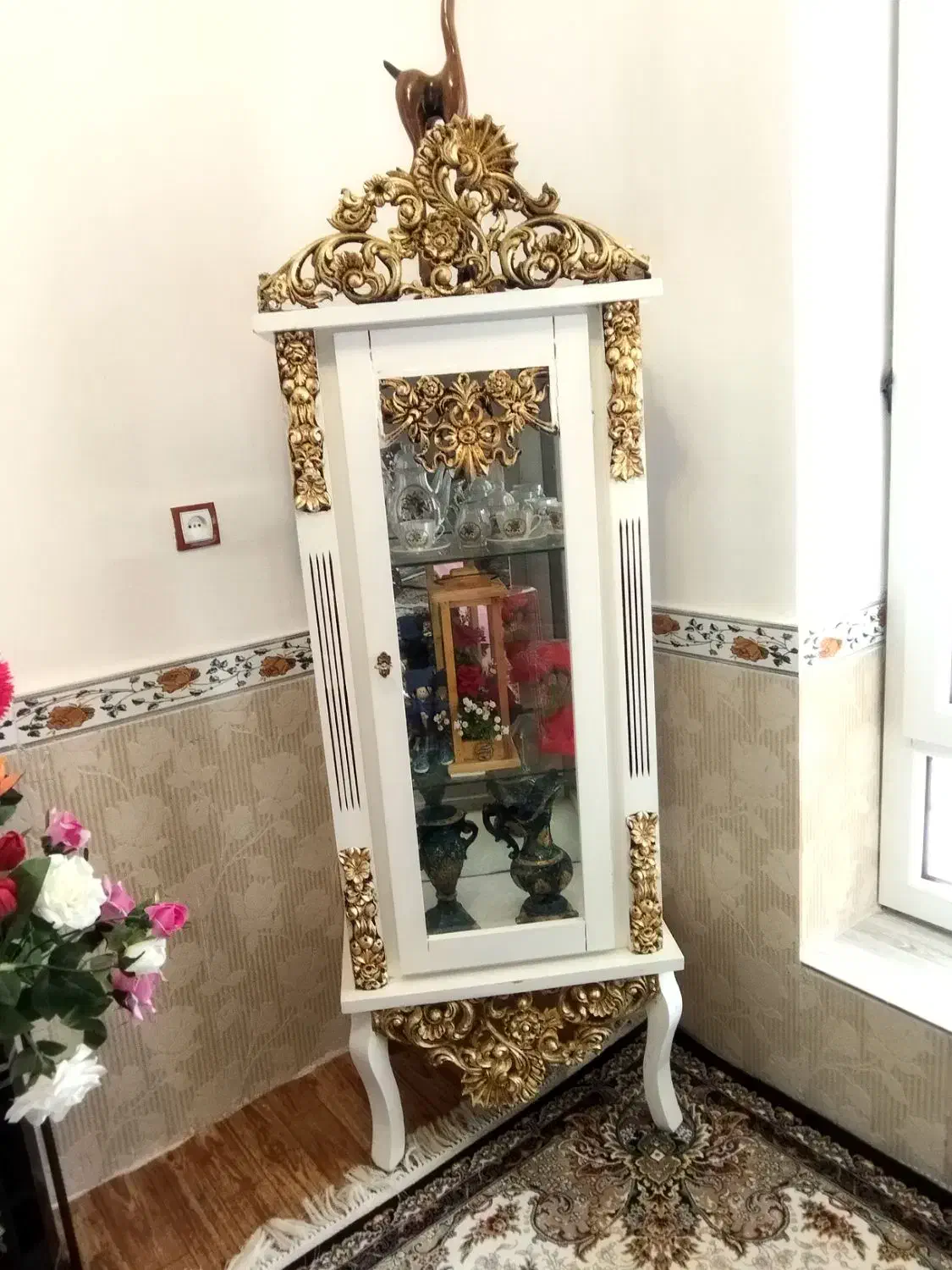 بوفه ساعت سفید مناسب جهیزیه|بوفه، ویترین، کنسول|مشگین شهر, |دیوار