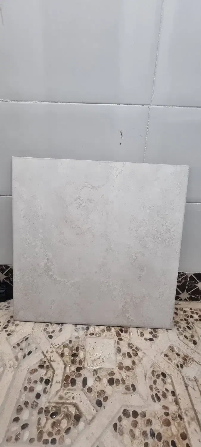 کاشی 60 در 60 خاک قرمز|مصالح و تجهیزات ساختمان|لامرد, |دیوار