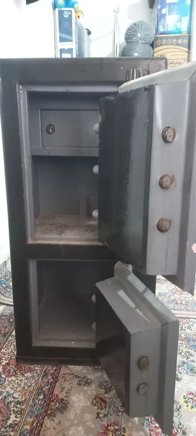 گاوصندوق|ابزارآلات|جوانرود, |دیوار