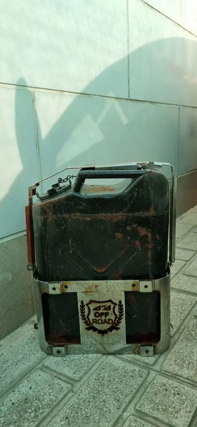 گالن ۲۰ لیتری آفرودی|قطعات یدکی و لوازم جانبی|کرمانشاه, |دیوار