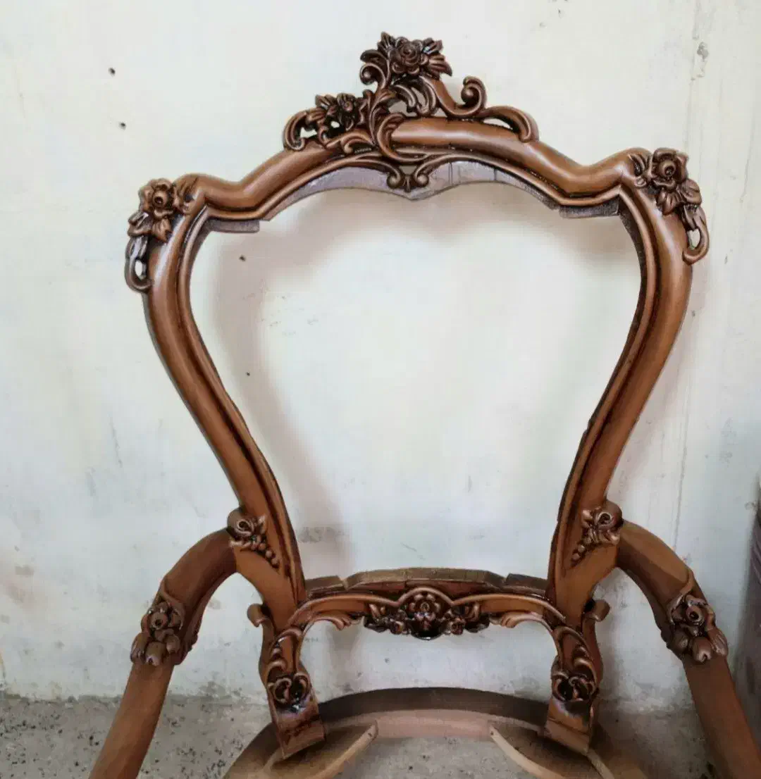 رنگ کاری و پلی استر کاری مبل و سرویس خواب|خدمات پیشه و مهارت|اراک, |دیوار